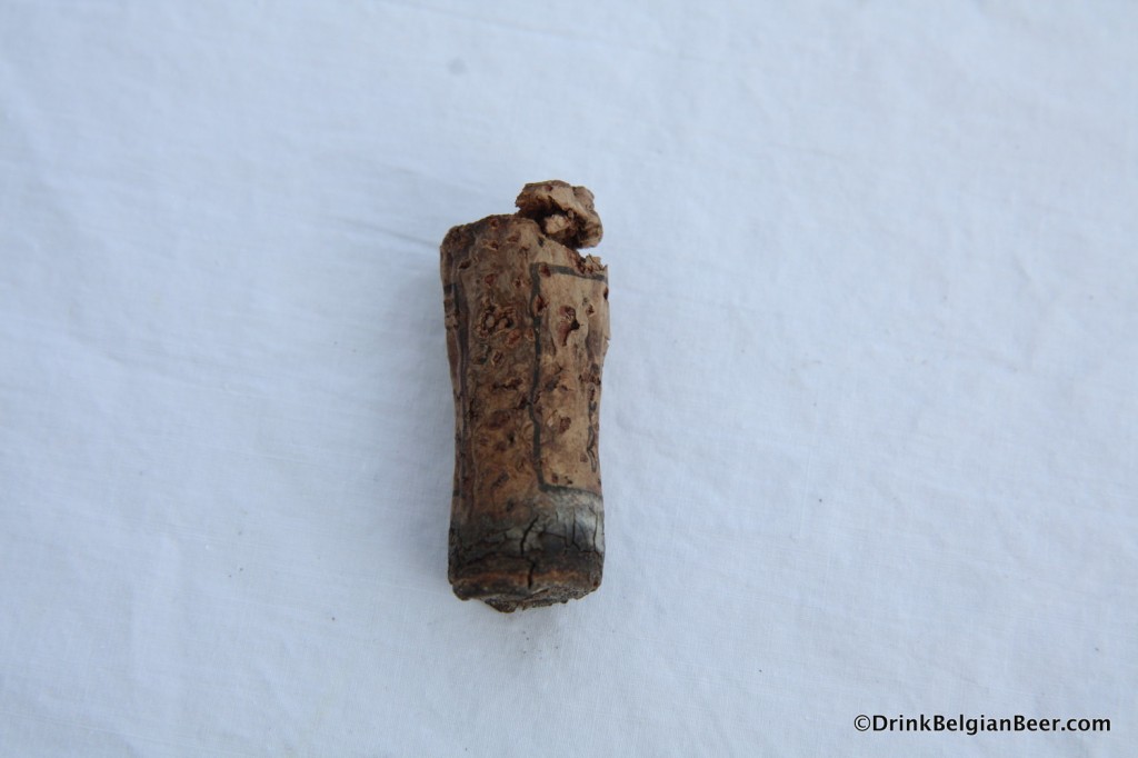 Backside of the same cork as above.