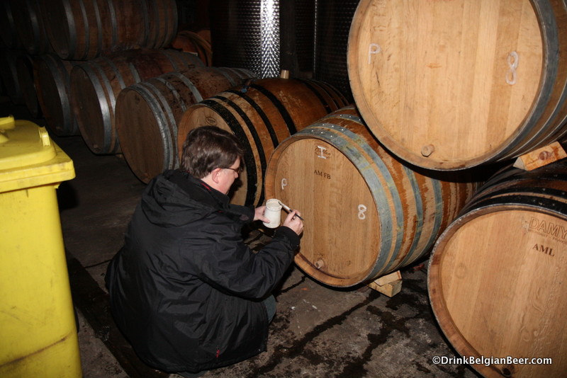Painting a barrel. A great privilege at Brasserie Cantillon.