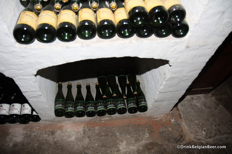 Moriau Oude Geuze from Boon on the cellar floor.