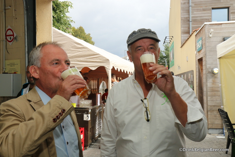 Willem Van Herreweghen (left) and Armand Debelder (right) drinking a Millennium Geuze.