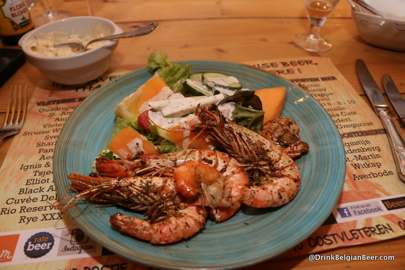 "Gamba" a plate of three very large shrimp, and more. Delectable! 