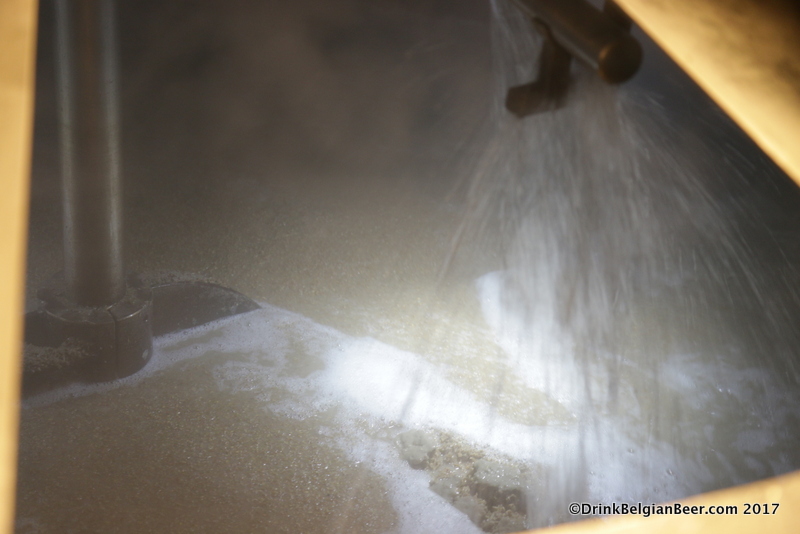 Hot water being pumped into the mash tun at 3 Fonteinen. 