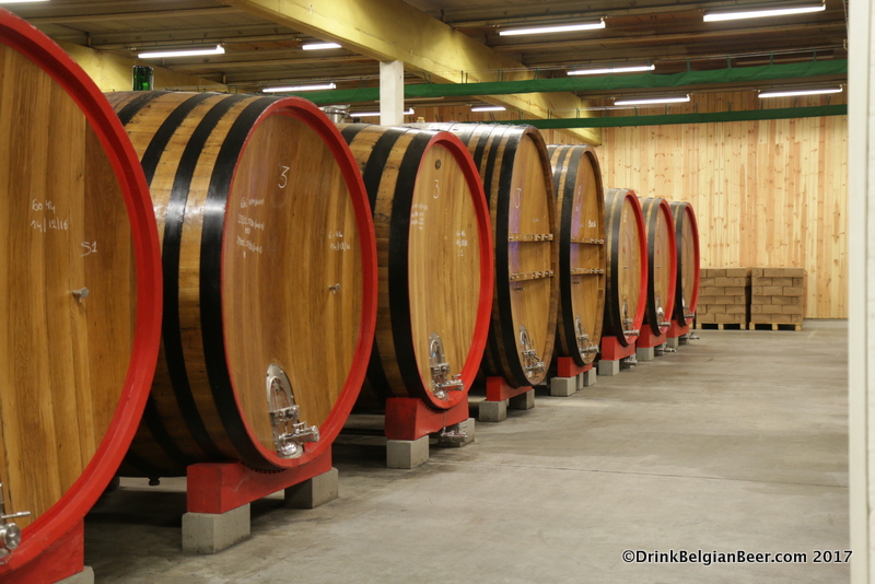 A row of foeders (very large barrels made of oak or chestnut) at De lambik-o-droom. 
