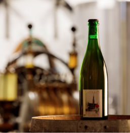 A contemporary bottle of Brasserie Cantillon Grand Cru Bruoscella. Photo courtesy Brasserie Cantillon. 
