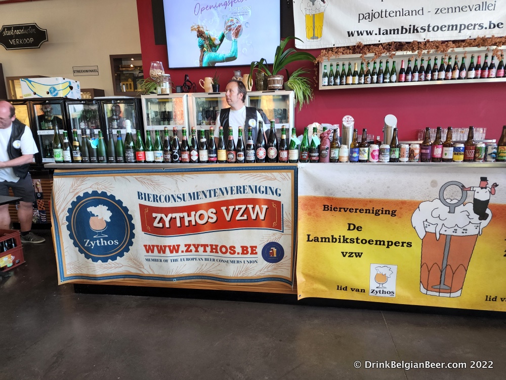 De Lambikstoempers Beer Weekend is August 26-27, 2023 at De Lambiek Visitor’s Center